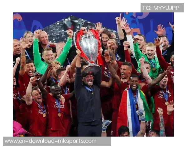 多尔古赞曼联全队拼搏精神称今天表现堪称顶级比赛